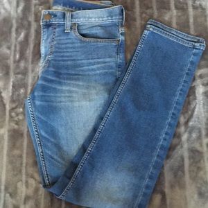 Hollister Straight Stretch Jean